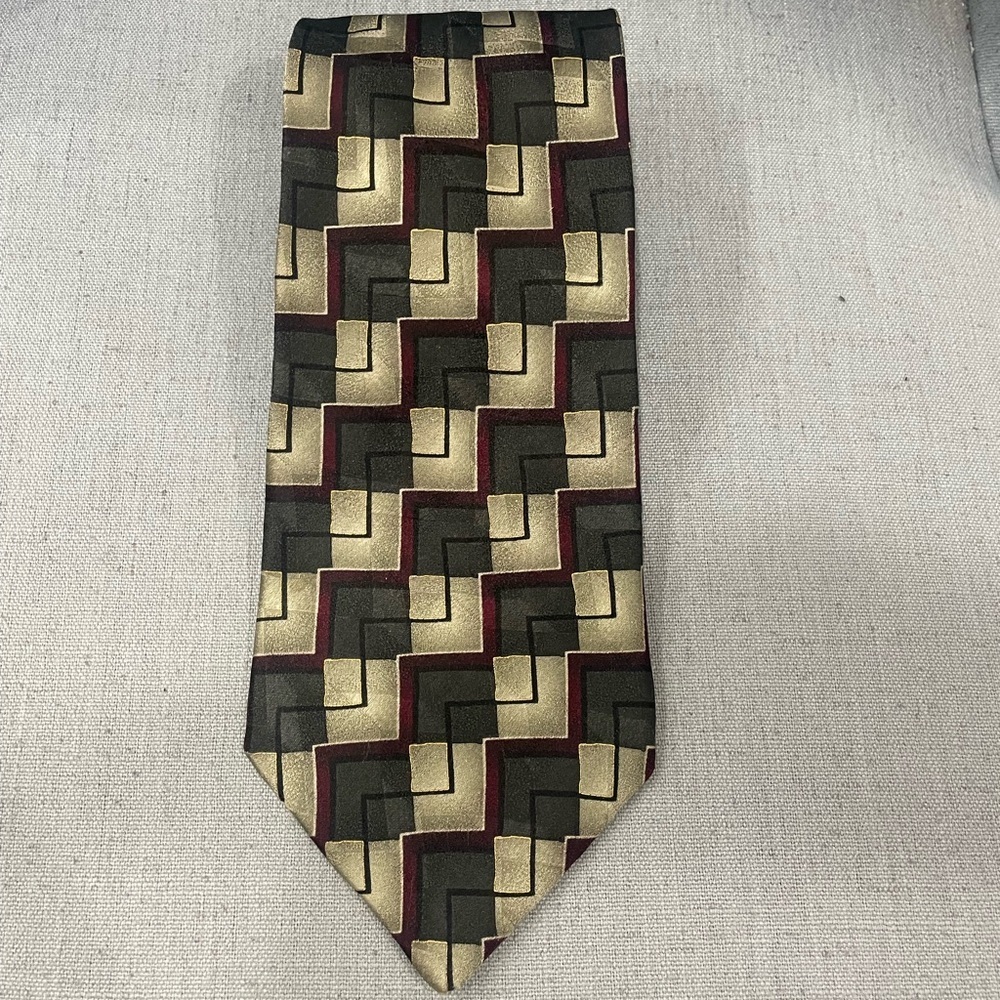 Ziggurat Men’s Tie‎